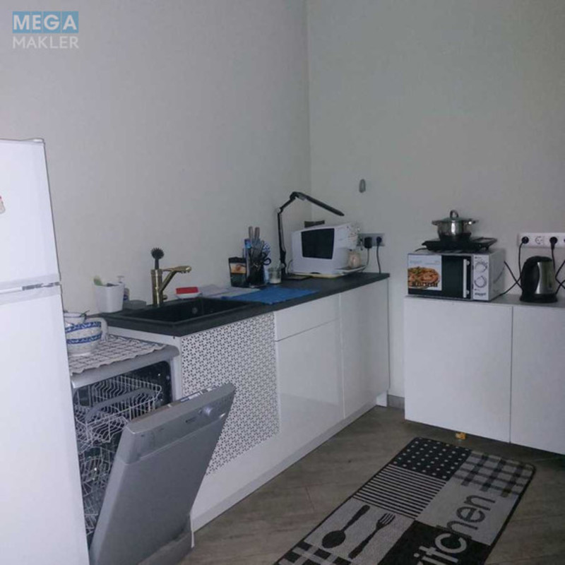 Оренда дома, <a class="location-link" href="/kiev/" title="Недвижимость Київ">Київ</a>, <a class="location-link" href="/kiev/svyatoshinskij/" title="Недвижимость Святошинський район">Святошинський р-н</a>, Стеценка вул. (изображение 14)