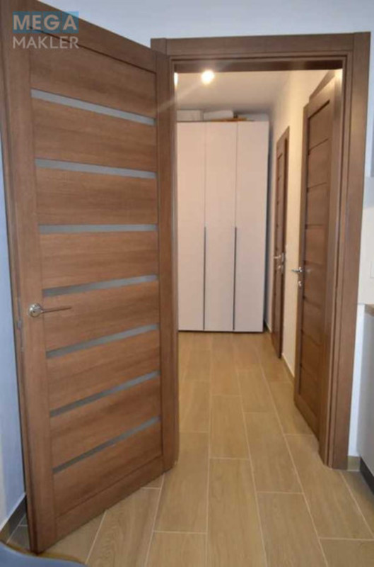 Оренда 1 кімнатної квартири, <a class="location-link" href="/kiev/" title="Недвижимость Київ">Київ</a>, <a class="location-link" href="/kiev/obolonskij/" title="Недвижимость Оболонський район">Оболонський р-н</a>, Коноплянська вул., 22Б (изображение 8)