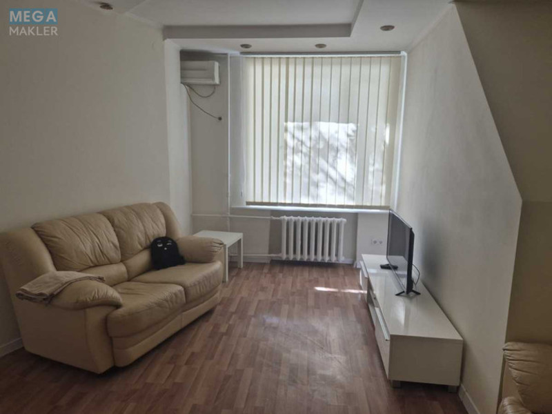 Оренда 2 кімнатної квартири, <a class="location-link" href="/kiev/" title="Недвижимость Київ">Київ</a>, <a class="location-link" href="/kiev/pecherskij/" title="Недвижимость Печерський район">Печерський р-н</a>, Дружби Народів бульв., 18 (изображение 7)