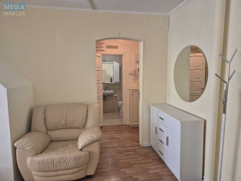 Оренда 2 кімнатної квартири, <a class="location-link" href="/kiev/" title="Недвижимость Київ">Київ</a>, <a class="location-link" href="/kiev/pecherskij/" title="Недвижимость Печерський район">Печерський р-н</a>, Дружби Народів бульв., 18 (изображение 9)