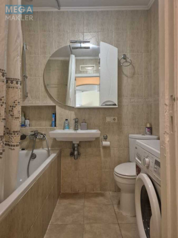 Оренда 2 кімнатної квартири, <a class="location-link" href="/kiev/" title="Недвижимость Київ">Київ</a>, <a class="location-link" href="/kiev/pecherskij/" title="Недвижимость Печерський район">Печерський р-н</a>, Дружби Народів бульв., 18 (изображение 12)