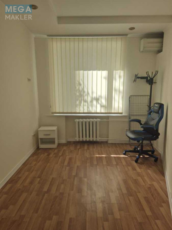 Оренда 2 кімнатної квартири, <a class="location-link" href="/kiev/" title="Недвижимость Київ">Київ</a>, <a class="location-link" href="/kiev/pecherskij/" title="Недвижимость Печерський район">Печерський р-н</a>, Дружби Народів бульв., 18 (изображение 19)