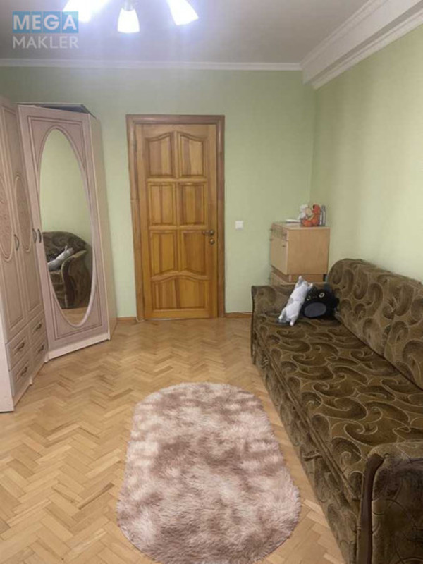 Оренда 2 кімнатної квартири, <a class="location-link" href="/kiev/" title="Недвижимость Київ">Київ</a>, <a class="location-link" href="/kiev/centralno-gorodskoj/" title="Недвижимость Центрально-Городской район">Центрально-Городской р-н</a>, Миколи Матеюка вул., 5 (изображение 4)