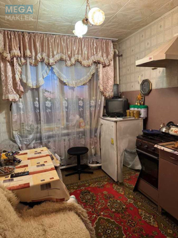 Продаж 1 кімнатної квартири (40/22/7), 4 пов. 4 пов. будинку, <a class="location-link" href="/zabyre/" title="Недвижимость Забір'я">Забір`я</a>, Гончаренко (изображение 8)