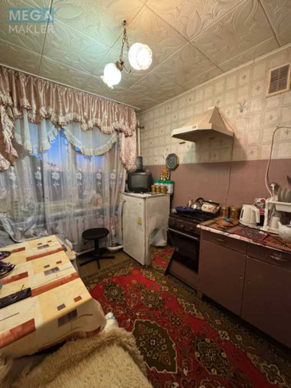 Продаж 1 кімнатної квартири (40/22/7), 4 пов. 4 пов. будинку, <a class="location-link" href="/zabyre/" title="Недвижимость Забір'я">Забір`я</a>, Гончаренко (изображение 9)