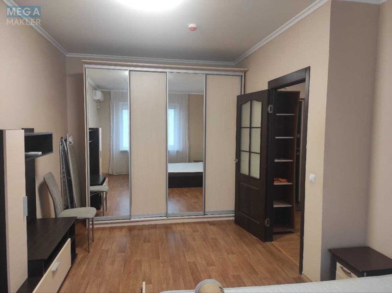 Оренда 1 кімнатної квартири, <a class="location-link" href="/kiev/" title="Недвижимость Київ">Київ</a>, <a class="location-link" href="/kiev/darnickij/" title="Недвижимость Дарницький район">Дарницький р-н</a>, Бориса Гмирі вул., 16 (изображение 3)