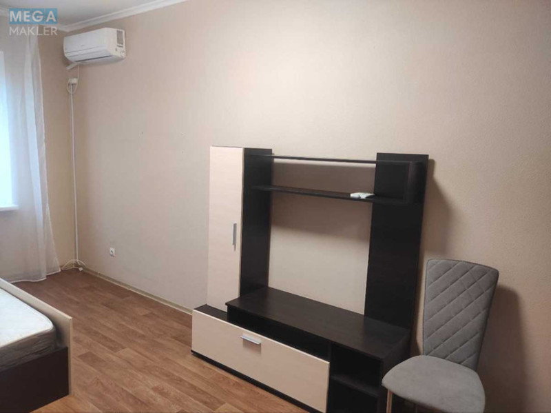 Оренда 1 кімнатної квартири, <a class="location-link" href="/kiev/" title="Недвижимость Київ">Київ</a>, <a class="location-link" href="/kiev/darnickij/" title="Недвижимость Дарницький район">Дарницький р-н</a>, Бориса Гмирі вул., 16 (изображение 4)