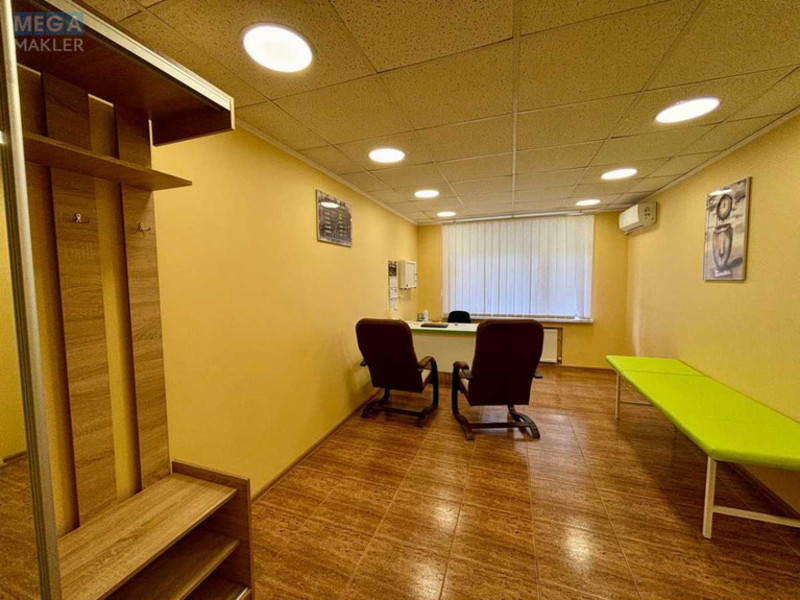 Продаж комерційної нерухомості, 131 кв.м, под магазин, <a class="location-link" href="/dnepropetrovsk/" title="Недвижимость Дніпра">Дніпро</a>, Набережна Перемоги (изображение 3)