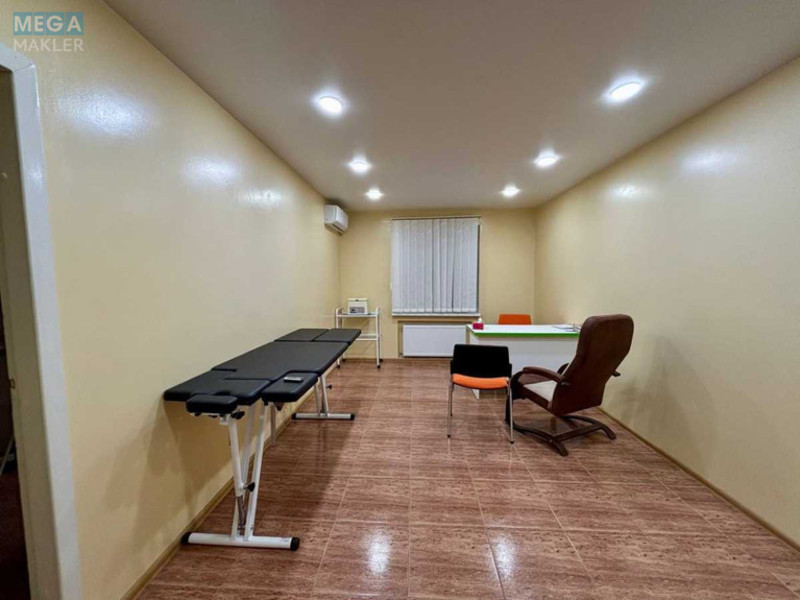 Продаж комерційної нерухомості, 131 кв.м, под магазин, <a class="location-link" href="/dnepropetrovsk/" title="Недвижимость Дніпра">Дніпро</a>, Набережна Перемоги (изображение 8)