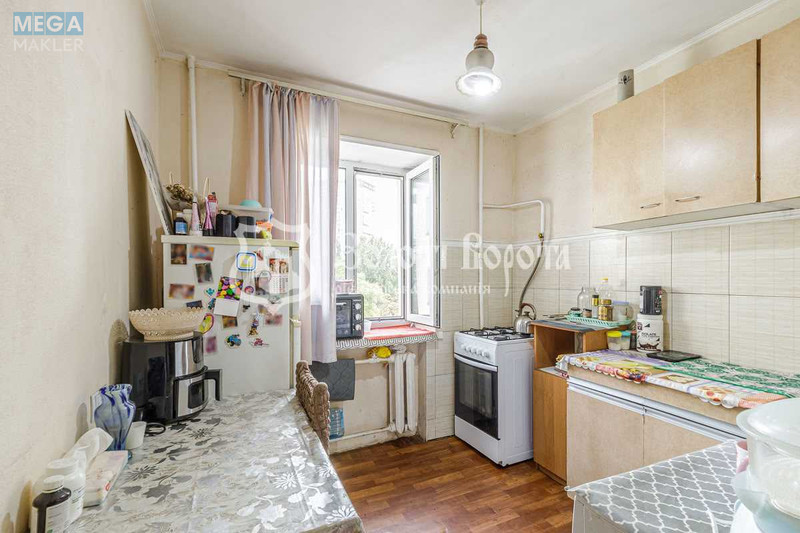 Продаж 1 кімнатної квартири (33/18/7), 4 пов. 5 пов. будинку, <a class="location-link" href="/kiev/" title="Недвижимость Київ">Київ</a>, <a class="location-link" href="/kiev/dneprovskij/" title="Недвижимость Дніпровський район">Дніпровський р-н</a>, Празька вул., 31 (изображение 3)