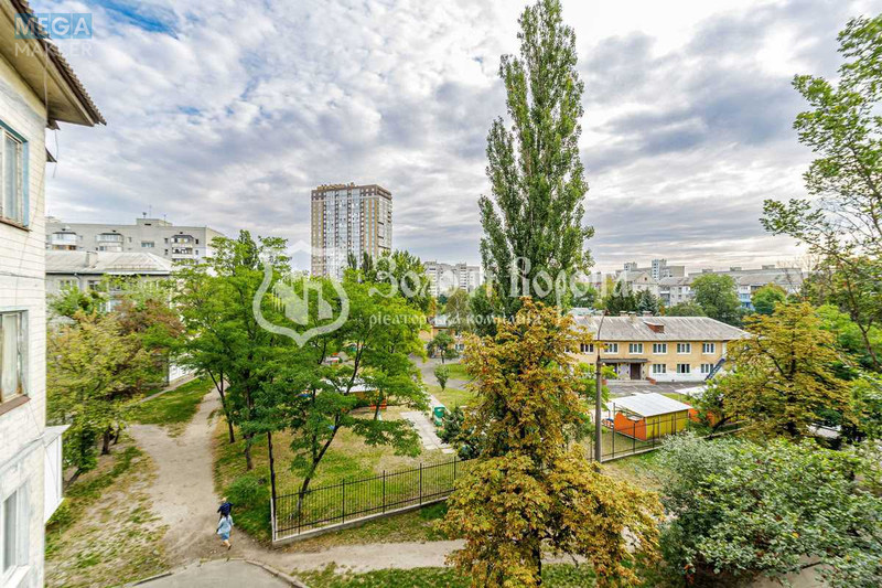 Продаж 1 кімнатної квартири (33/18/7), 4 пов. 5 пов. будинку, <a class="location-link" href="/kiev/" title="Недвижимость Київ">Київ</a>, <a class="location-link" href="/kiev/dneprovskij/" title="Недвижимость Дніпровський район">Дніпровський р-н</a>, Празька вул., 31 (изображение 9)