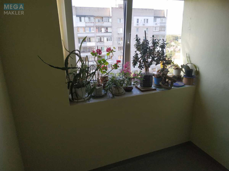 Оренда 3 кімнатної квартири, <a class="location-link" href="/dnepropetrovsk/" title="Недвижимость Дніпра">Дніпро</a>, Василя Макухи, 6 (изображение 9)