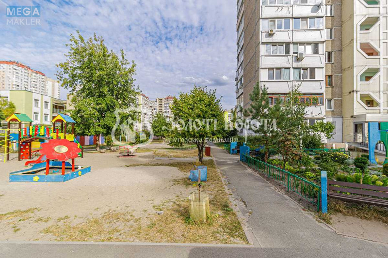 Продаж 3 кімнатної квартири (69/29/8,2), 1 пов. 16 пов. будинку, <a class="location-link" href="/kiev/" title="Недвижимость Київ">Київ</a>, <a class="location-link" href="/kiev/desnyanskij/" title="Недвижимость Деснянський район">Деснянський р-н</a>, Теодора Драйзера вул., 44а (изображение 24)