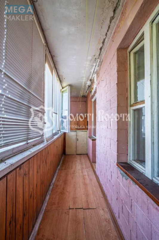 Продаж 1 кімнатної квартири (29,2/13,5/5,1), 5 пов. 5 пов. будинку, <a class="location-link" href="/kiev/" title="Недвижимость Київ">Київ</a>, <a class="location-link" href="/kiev/svyatoshinskij/" title="Недвижимость Святошинський район">Святошинський р-н</a>, Синьоозерна вул., 6а (изображение 5)