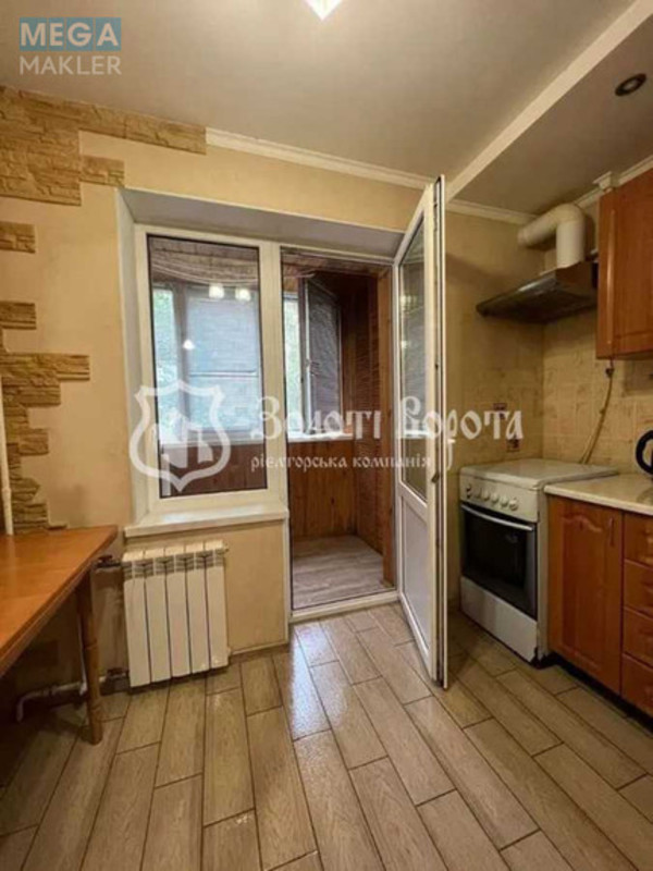 Продаж 1 кімнатної квартири (28,8/13/5,3), 1 пов. 5 пов. будинку, <a class="location-link" href="/kiev/" title="Недвижимость Київ">Київ</a>, <a class="location-link" href="/kiev/svyatoshinskij/" title="Недвижимость Святошинський район">Святошинський р-н</a>, Синьоозерна вул., 6а (изображение 4)