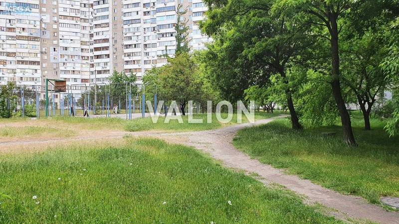Продаж 1 кімнатної квартири (40,3/17,6/6,6), 1 пов. 16 пов. будинку, <a class="location-link" href="/kiev/" title="Недвижимость Київ">Київ</a>, <a class="location-link" href="/kiev/darnickij/" title="Недвижимость Дарницький район">Дарницький р-н</a>, Анны Ахматовой ул., 17 (изображение 3)