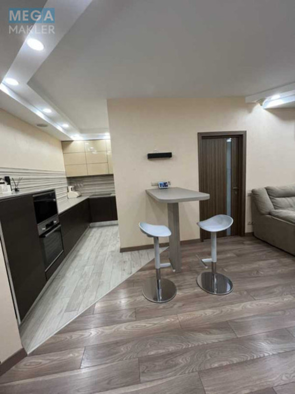 Продаж 3 кімнатної квартири (107/55/22), 2 пов. 23 пов. будинку, <a class="location-link" href="/kotsyubinskoe/" title="Недвижимость Коцюбинське">Коцюбинське</a>, Пономарьова, 26 (изображение 3)