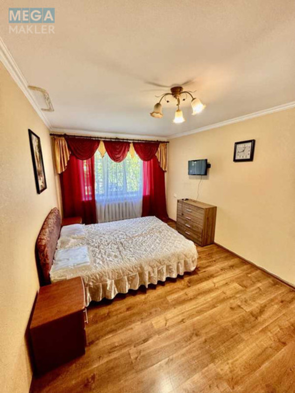 Оренда 1 кімнатної квартири, <a class="location-link" href="/kiev/" title="Недвижимость Київ">Київ</a>, <a class="location-link" href="/kiev/podolskij/" title="Недвижимость Подільський район">Подільський р-н</a>, Вишгородська вул., 46А (изображение 2)