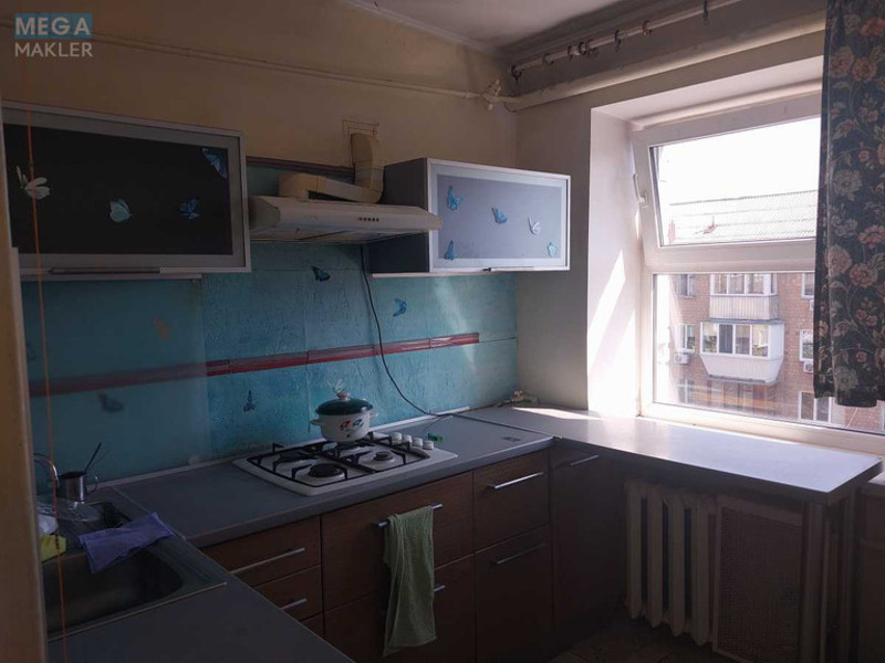 Оренда 1 кімнатної квартири, <a class="location-link" href="/kiev/" title="Недвижимость Київ">Київ</a>, <a class="location-link" href="/kiev/podolskij/" title="Недвижимость Подільський район">Подільський р-н</a>, Межевая ул., 18 (изображение 2)