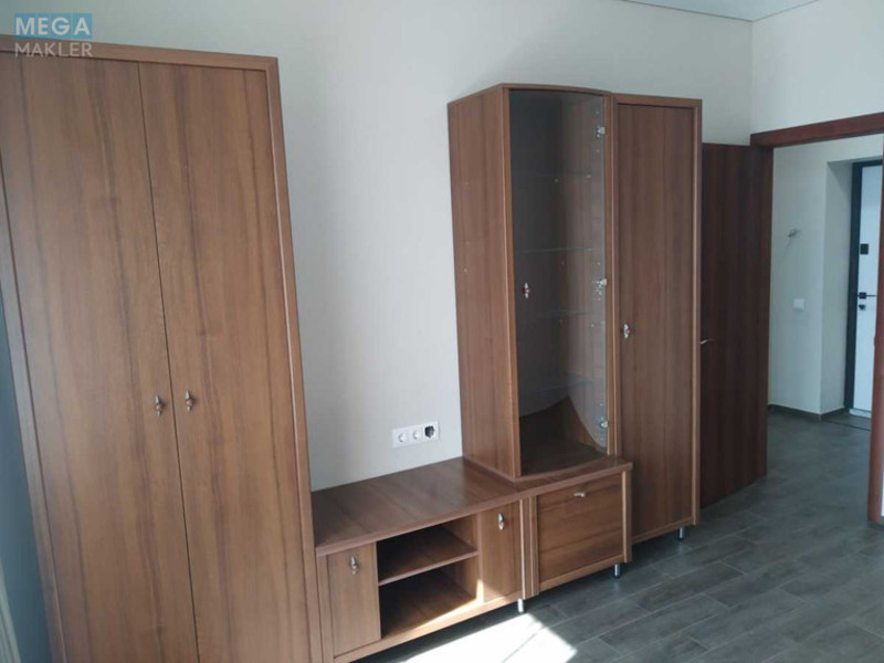 Новобудова, 4 поверхів, <a class="location-link" href="/rovno/" title="Недвижимость Рівне">Рівне</a>, масив Веснянковий (изображение 4)