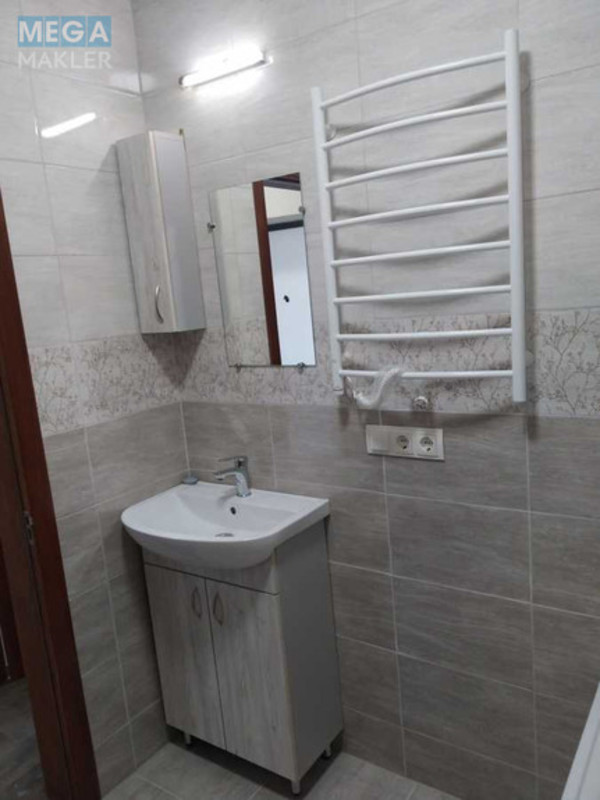 Новобудова, 4 поверхів, <a class="location-link" href="/rovno/" title="Недвижимость Рівне">Рівне</a>, масив Веснянковий (изображение 5)