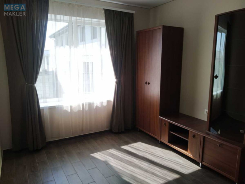 Новобудова, 4 поверхів, <a class="location-link" href="/rovno/" title="Недвижимость Рівне">Рівне</a>, масив Веснянковий (изображение 7)