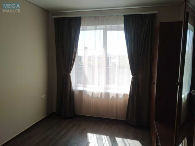 Новобудова, 4 поверхів, <a class="location-link" href="/rovno/" title="Недвижимость Рівне">Рівне</a>, масив Веснянковий (изображение 9)