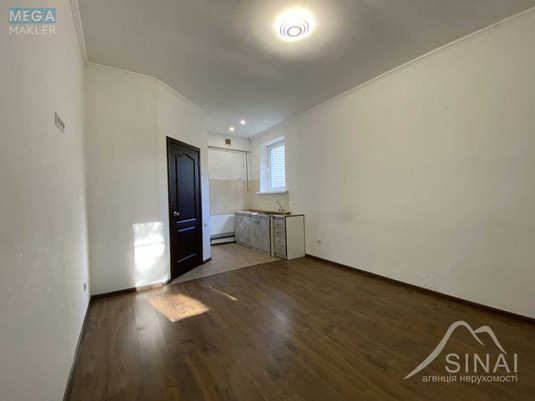 Продаж дома, 2&nbsp;поверху, 219&nbsp;кв.м, 7&nbsp;кімнат, ділянка 22&nbsp;сотки, <a class="location-link" href="/krenichi/" title="Недвижимость Креничі">Креничі</a>, Межигірська (изображение 12)
