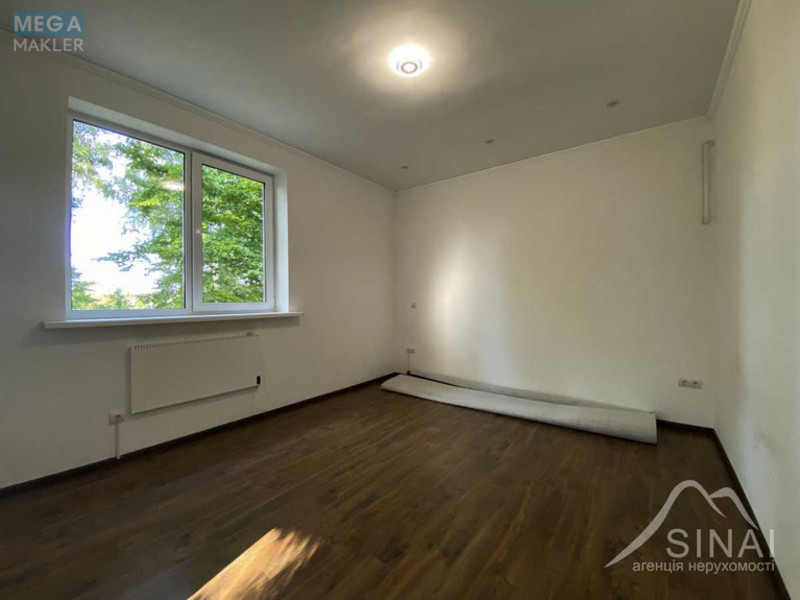 Продаж дома, 2&nbsp;поверху, 219&nbsp;кв.м, 7&nbsp;кімнат, ділянка 22&nbsp;сотки, <a class="location-link" href="/krenichi/" title="Недвижимость Креничі">Креничі</a>, Межигірська (изображение 14)