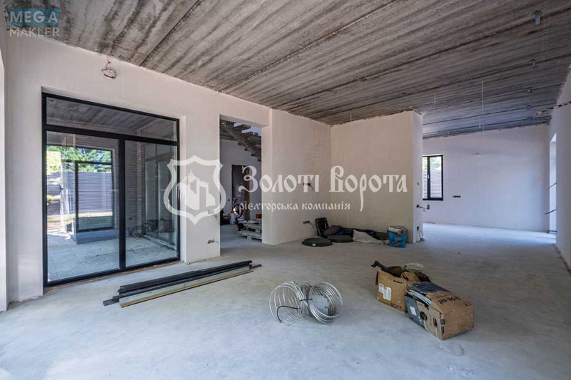 Продаж дома, 2&nbsp;поверху, 270&nbsp;кв.м, 5&nbsp;кімнат, ділянка 18&nbsp;соток, <a class="location-link" href="/plyuty/" title="Недвижимость Плюті">Плюти</a>, Світанкова, 1 (изображение 7)
