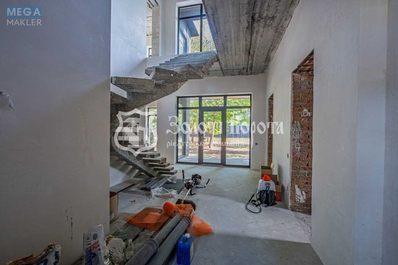 Продаж дома, 2&nbsp;поверху, 270&nbsp;кв.м, 5&nbsp;кімнат, ділянка 18&nbsp;соток, <a class="location-link" href="/plyuty/" title="Недвижимость Плюті">Плюти</a>, Світанкова, 1 (изображение 11)