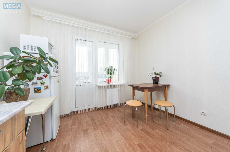 Продаж 2 кімнатної квартири (54/28,1/9), 23 пов. 25 пов. будинку, <a class="location-link" href="/kiev/" title="Недвижимость Київ">Київ</a>, <a class="location-link" href="/kiev/darnickij/" title="Недвижимость Дарницький район">Дарницький р-н</a>, Софії Русової вул., 7 (изображение 9)