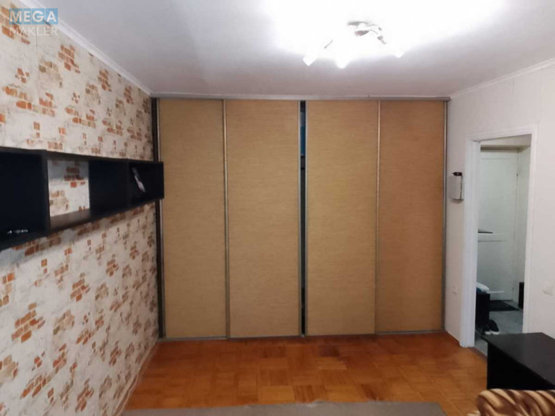 Оренда 1 кімнатної квартири, <a class="location-link" href="/kiev/" title="Недвижимость Київ">Київ</a>, <a class="location-link" href="/kiev/solomenskij/" title="Недвижимость Солом'янський район">Солом'янський р-н</a>, Михайла Донця вул. (изображение 8)