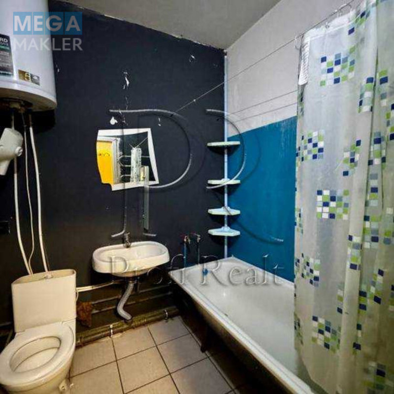 Продаж 1 кімнатної квартири (42/20/10), 13 пов. 16 пов. будинку, <a class="location-link" href="/kiev/" title="Недвижимость Київ">Київ</a>, <a class="location-link" href="/kiev/svyatoshinskij/" title="Недвижимость Святошинський район">Святошинський р-н</a>, Верховинця Василя вулиця, 10 (изображение 13)