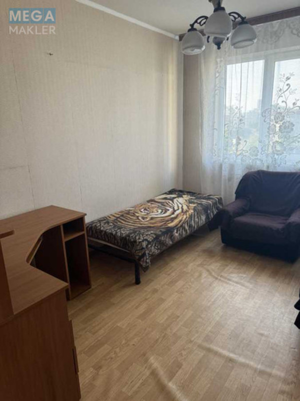 Оренда 3 кімнатної квартири, <a class="location-link" href="/kiev/" title="Недвижимость Київ">Київ</a>, <a class="location-link" href="/kiev/desnyanskij/" title="Недвижимость Деснянський район">Деснянський р-н</a>, Вікентія Беретті вул., 6 (изображение 12)