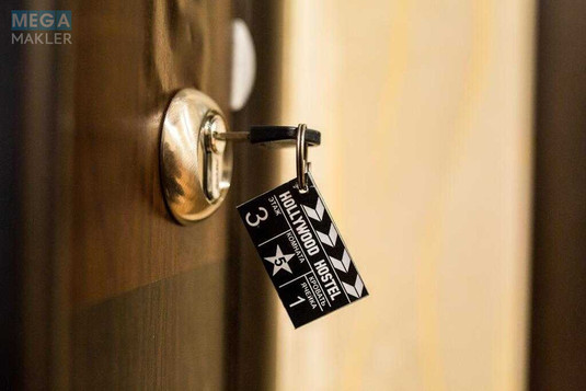 Продаж комерційної нерухомості, 667&nbsp;кв.м, <a class="location-link" href="/kharkov/" title="Недвижимость Харків">Харків</a>, <a class="location-link" href="/kharkov/ordzhonikidzevskij/" title="Недвижимость Індустріальний (Орджонікідзевський) район">Індустріальний (Орджонікідзевський) р-н</a>, Героїв Харкова, 1 (изображение 4)