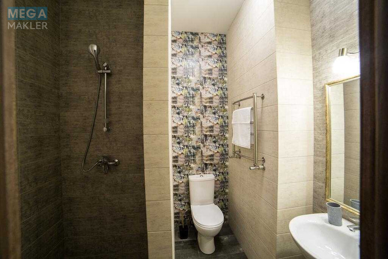 Продаж комерційної нерухомості, 667&nbsp;кв.м, <a class="location-link" href="/kharkov/" title="Недвижимость Харків">Харків</a>, <a class="location-link" href="/kharkov/ordzhonikidzevskij/" title="Недвижимость Індустріальний (Орджонікідзевський) район">Індустріальний (Орджонікідзевський) р-н</a>, Героїв Харкова, 1 (изображение 8)