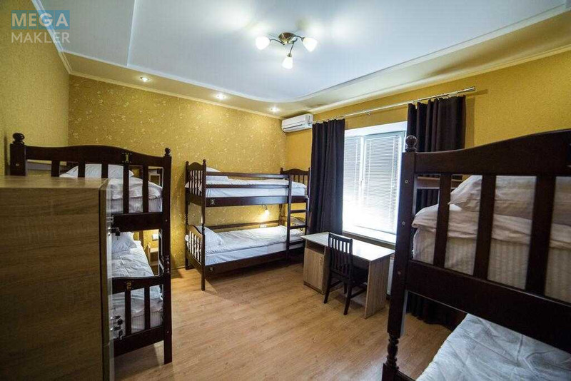Продаж комерційної нерухомості, 667&nbsp;кв.м, <a class="location-link" href="/kharkov/" title="Недвижимость Харків">Харків</a>, <a class="location-link" href="/kharkov/ordzhonikidzevskij/" title="Недвижимость Індустріальний (Орджонікідзевський) район">Індустріальний (Орджонікідзевський) р-н</a>, Героїв Харкова, 1 (изображение 19)