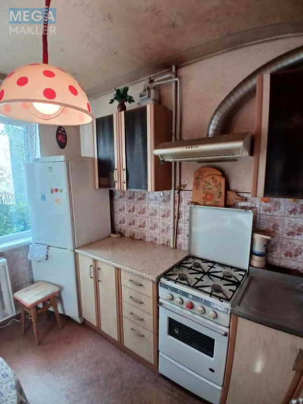 Продаж 3 кімнатної квартири (59/42/8), 4 пов. 9 пов. будинку, <a class="location-link" href="/kiev/" title="Недвижимость Київ">Київ</a>, <a class="location-link" href="/kiev/dneprovskij/" title="Недвижимость Дніпровський район">Дніпровський р-н</a>, Верховної Ради бульв., 19a (изображение 13)