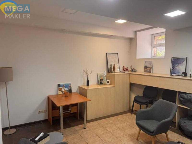 Продаж комерційної нерухомості, 74,60&nbsp;кв.м, под офис, <a class="location-link" href="/odessa/" title="Недвижимость Одеса">Одеса</a>, <a class="location-link" href="/odessa/primorskij/" title="Недвижимость Приморський район">Приморський р-н</a>, проспект Шевченка, 15 (изображение 2)
