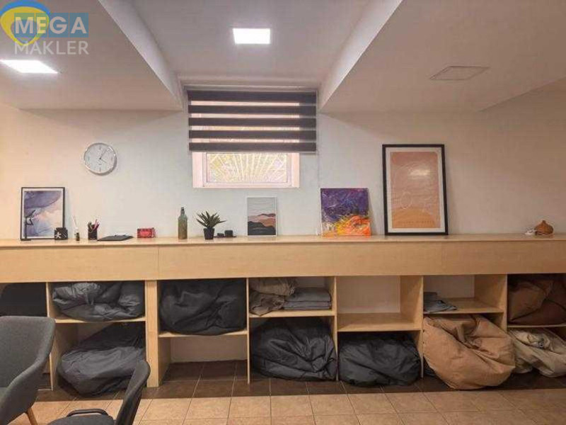 Продаж комерційної нерухомості, 74,60&nbsp;кв.м, под офис, <a class="location-link" href="/odessa/" title="Недвижимость Одеса">Одеса</a>, <a class="location-link" href="/odessa/primorskij/" title="Недвижимость Приморський район">Приморський р-н</a>, проспект Шевченка, 15 (изображение 3)