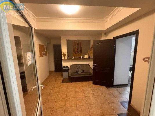 Продаж комерційної нерухомості, 74,60&nbsp;кв.м, под офис, <a class="location-link" href="/odessa/" title="Недвижимость Одеса">Одеса</a>, <a class="location-link" href="/odessa/primorskij/" title="Недвижимость Приморський район">Приморський р-н</a>, проспект Шевченка, 15 (изображение 7)