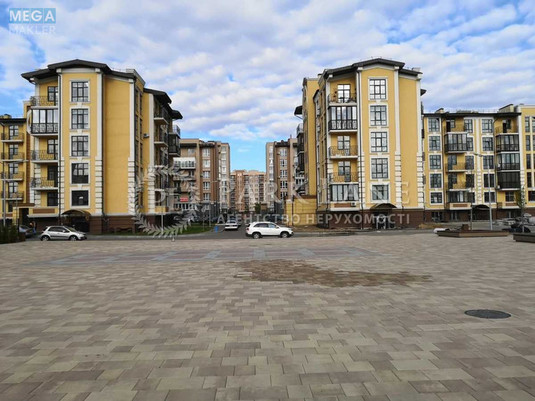 Продаж 2 кімнатної квартири (64/34/15), 5 пов. 5 пов. будинку, <a class="location-link" href="/kiev/" title="Недвижимость Київ">Київ</a>, <a class="location-link" href="/kiev/goloseevskij/" title="Недвижимость Голосіївський район">Голосіївський р-н</a>, Метрологічна вул., 56Б (изображение 2)