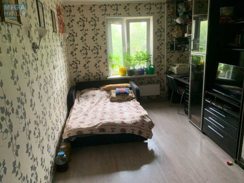 Продаж 3 кімнатної квартири (71/41/8), 3 пов. 10 пов. будинку, <a class="location-link" href="/kiev/" title="Недвижимость Київ">Київ</a>, <a class="location-link" href="/kiev/svyatoshinskij/" title="Недвижимость Святошинський район">Святошинський р-н</a>, Академіка Єфремова вул., 7 (изображение 5)