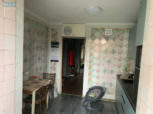 Продаж 3 кімнатної квартири (71/41/8), 3 пов. 10 пов. будинку, <a class="location-link" href="/kiev/" title="Недвижимость Київ">Київ</a>, <a class="location-link" href="/kiev/svyatoshinskij/" title="Недвижимость Святошинський район">Святошинський р-н</a>, Академіка Єфремова вул., 7 (изображение 7)
