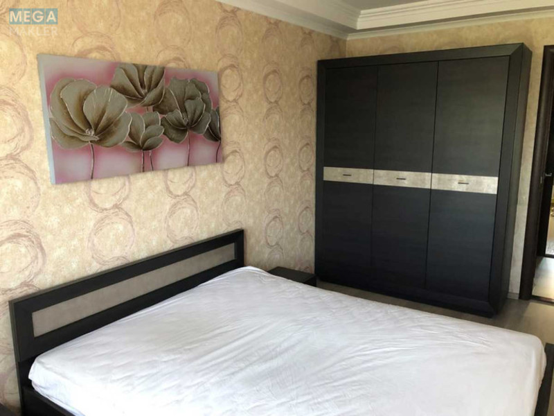 Оренда 3 кімнатної квартири, <a class="location-link" href="/kiev/" title="Недвижимость Київ">Київ</a>, <a class="location-link" href="/kiev/shevchenkovskij/" title="Недвижимость Шевченківський район">Шевченківський р-н</a>, Брест-Литовский пер., 6/10 (изображение 8)