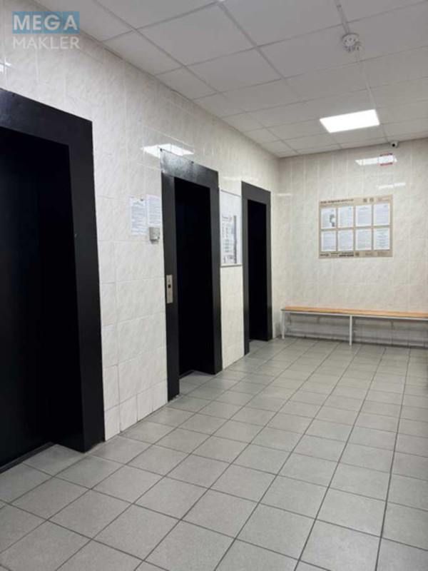 Продаж 3 кімнатної квартири (84/40/21), 11 пов. 26 пов. будинку, <a class="location-link" href="/kiev/" title="Недвижимость Київ">Київ</a>, <a class="location-link" href="/kiev/solomenskij/" title="Недвижимость Солом'янський район">Солом'янський р-н</a>, Валерія Лобановського просп., 6Д (изображение 19)