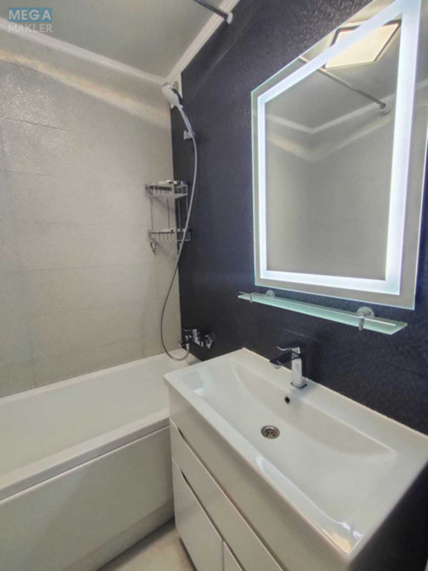 Продаж 3 кімнатної квартири (73/42/8,4), 12 пов. 18 пов. будинку, <a class="location-link" href="/kiev/" title="Недвижимость Київ">Київ</a>, <a class="location-link" href="/kiev/goloseevskij/" title="Недвижимость Голосіївський район">Голосіївський р-н</a>, Академіка Заболотного вул., 28 (изображение 6)