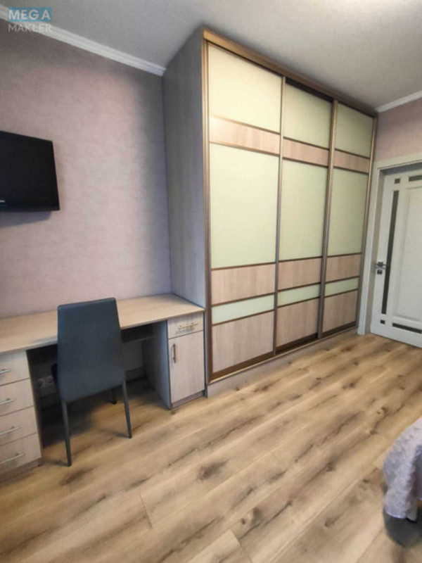 Продаж 3 кімнатної квартири (73/42/8,4), 12 пов. 18 пов. будинку, <a class="location-link" href="/kiev/" title="Недвижимость Київ">Київ</a>, <a class="location-link" href="/kiev/goloseevskij/" title="Недвижимость Голосіївський район">Голосіївський р-н</a>, Академіка Заболотного вул., 28 (изображение 12)