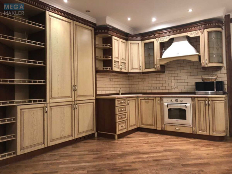 Оренда 2 кімнатної квартири, <a class="location-link" href="/kiev/" title="Недвижимость Київ">Київ</a>, <a class="location-link" href="/kiev/goloseevskij/" title="Недвижимость Голосіївський район">Голосіївський р-н</a>, Голосіївська вул., 13б (изображение 2)